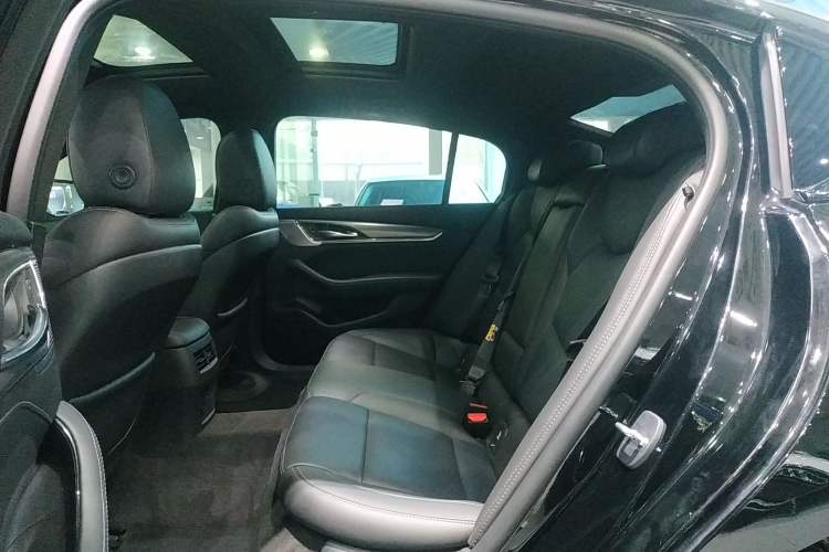 Used Cadillac CT5 2023 28T Prestige Model
