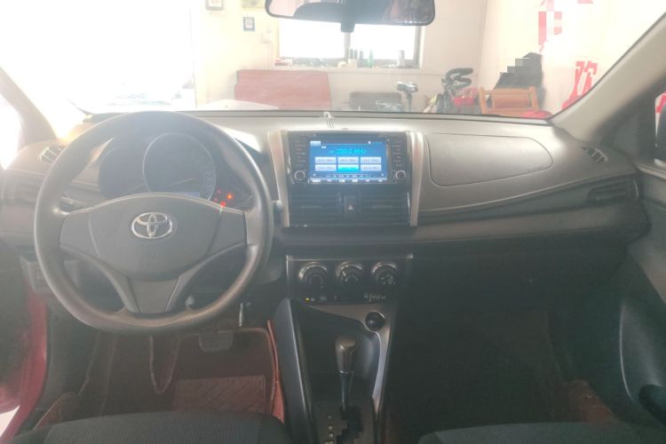 Used Toyota YARiS L Zhi Xuan 2014 1.3E Automatic Charm Edition
