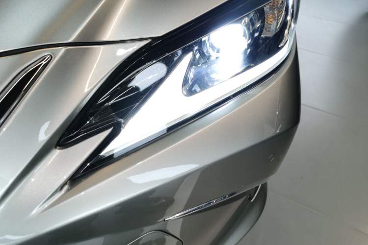 Used Lexus ES 2021 200 Excellence Edition