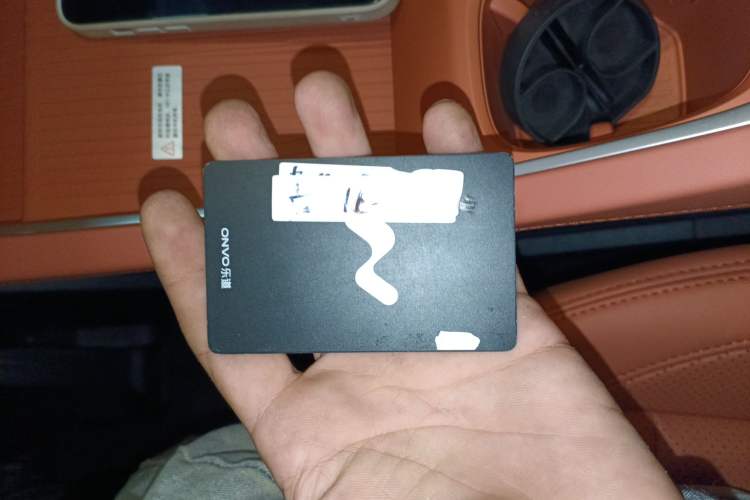 Used ONVO L60 2024 60 kWh All-Wheel Drive