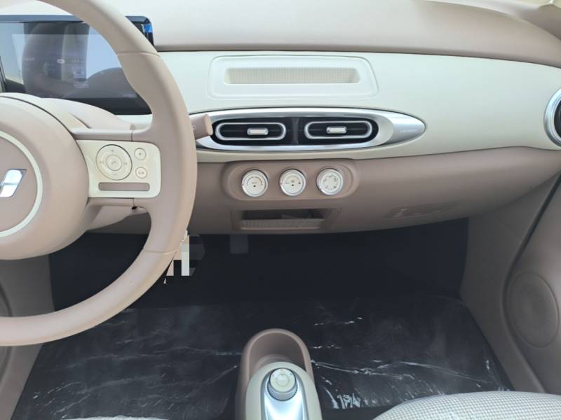 Used Wuling Hongguang MINIEV 2025 Four-Door Version Advanced Edition — 12