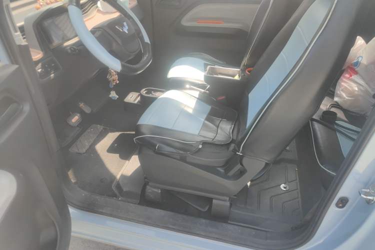 Used Wuling Hongguang MINIEV 2022 Enjoy Edition Lithium Iron Phosphate Left Front Seat