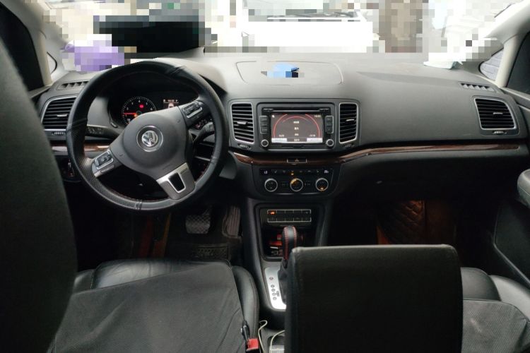 Used Volkswagen Sharan 2014 2.0 TSI Comfort Model
