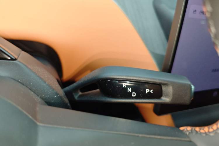 Used Xiaomi Auto YU7 2025 Ultra-Long Range High-Performance All-Wheel-Drive Max Edition