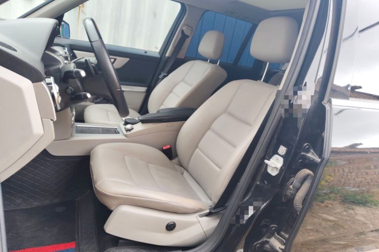 Used Mercedes-Benz GLK-Class 2013 GLK 300 4MATIC Dynamic Sunroof Model
