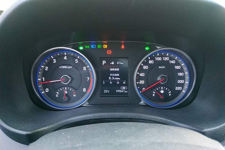 Used Hyundai ix25 2017 1.4T Automatic Smart Version
