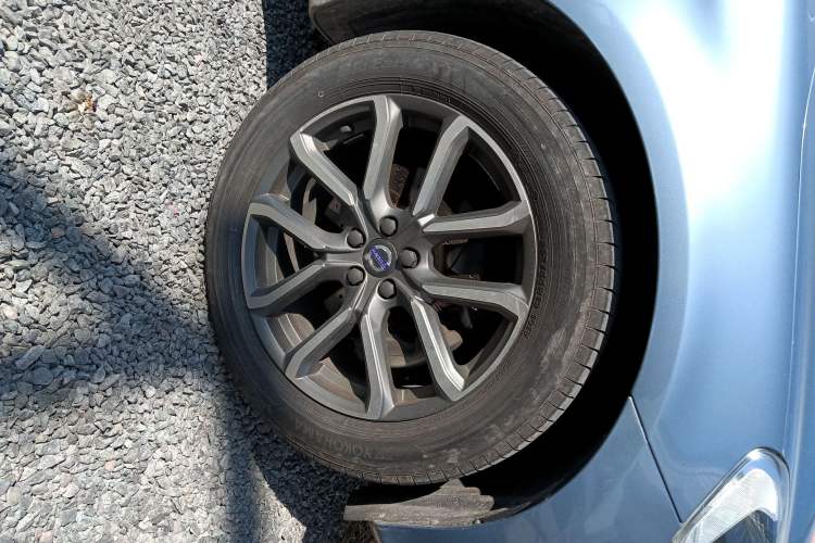 Used Volvo XC60 2017 T5 AWD Smart Upgrade Edition
