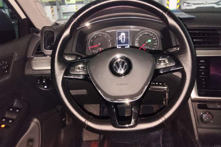 Used Volkswagen Lamando 2021 230TSI DSG Fashion Edition Steering Wheel