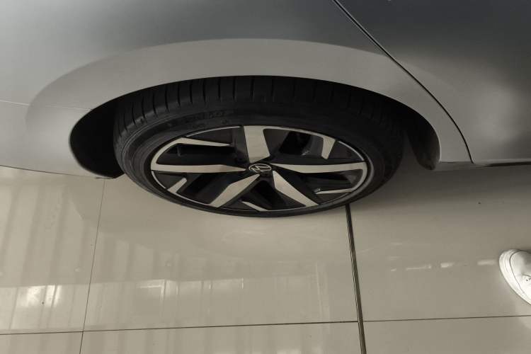 Used Volkswagen Lamando 2022 Lavida L 280TSI DSG Cool & Spicy Edition