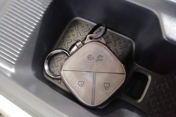 Used Wuling Bingo PLUS 2024 401 km Range 5-Seater Version
