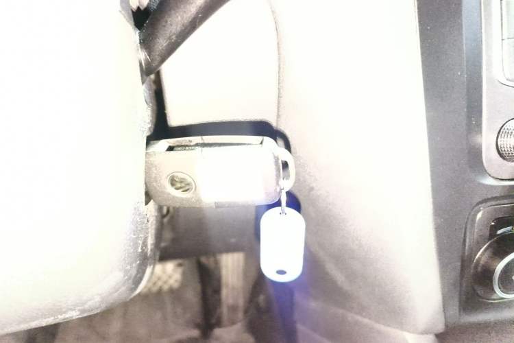 Used Volkswagen Sagitar 2014 1.4TSI Automatic Luxury Model Vehicle Key