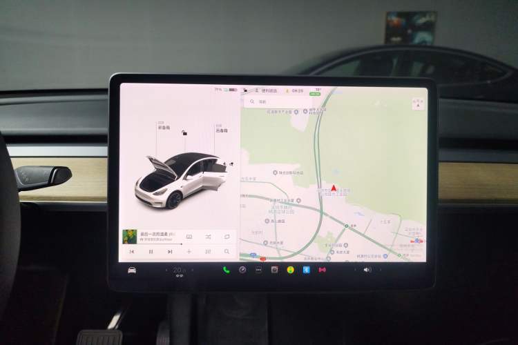 Used Tesla Model Y 2021 Long-Range All-Wheel-Drive Version 3D7
