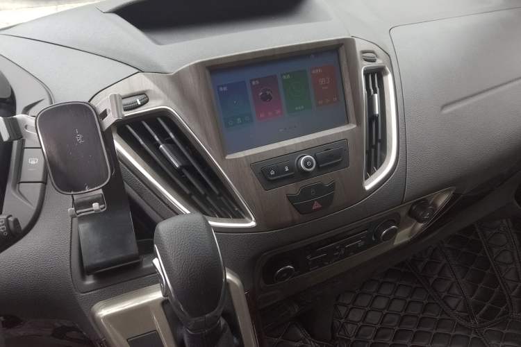 Used Ford Tourneo Custom 2020 2.0T Automatic Elite Edition China VI Standard
