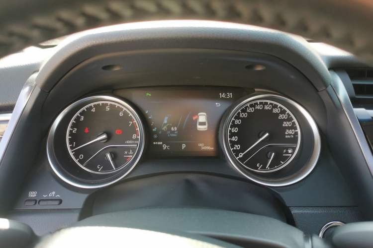 Used Toyota Camry 2019 2.5G Luxury Edition China VI Standard
