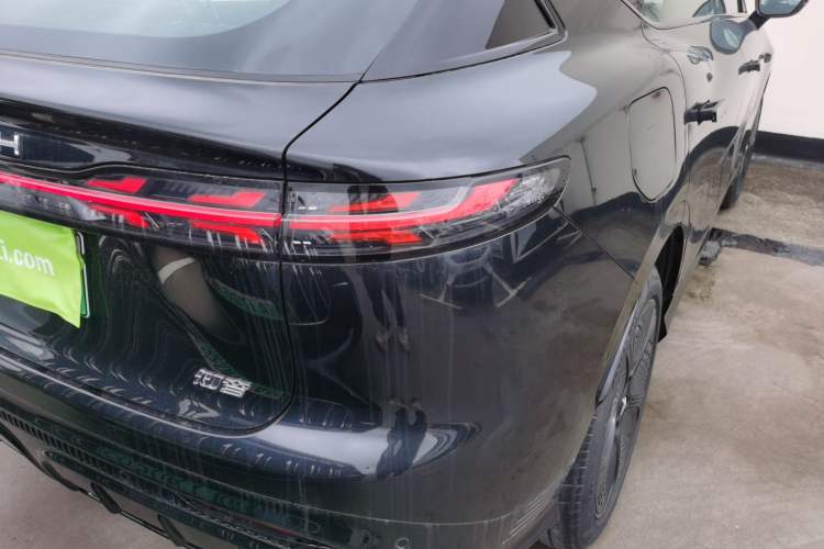 Used VOYAH COURAGE 2024 Four-Wheel Drive Global Edition Right Rear Taillight