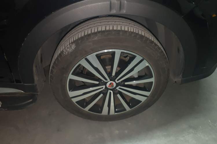 Used Roewe RX5 2018 20T Two-Wheel Drive Automatic Internet Smart Edition