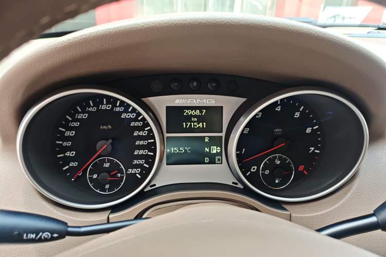 Used Mercedes-Benz M-Class AMG 2011 AMG ML 63 Instrument Cluster