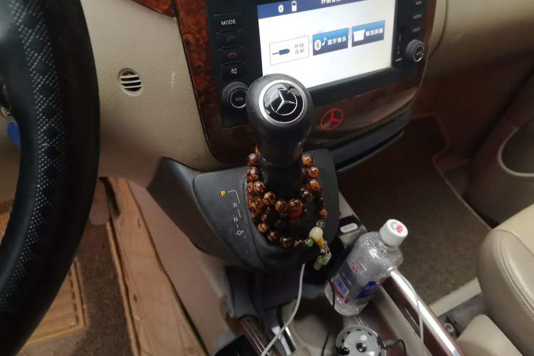 Used Mercedes-Benz Viano 2011 2.5L Navigator Edition