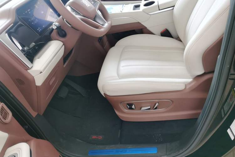 Used BYD Xia 2025 DM-i 1.5T 180km Excellence Model