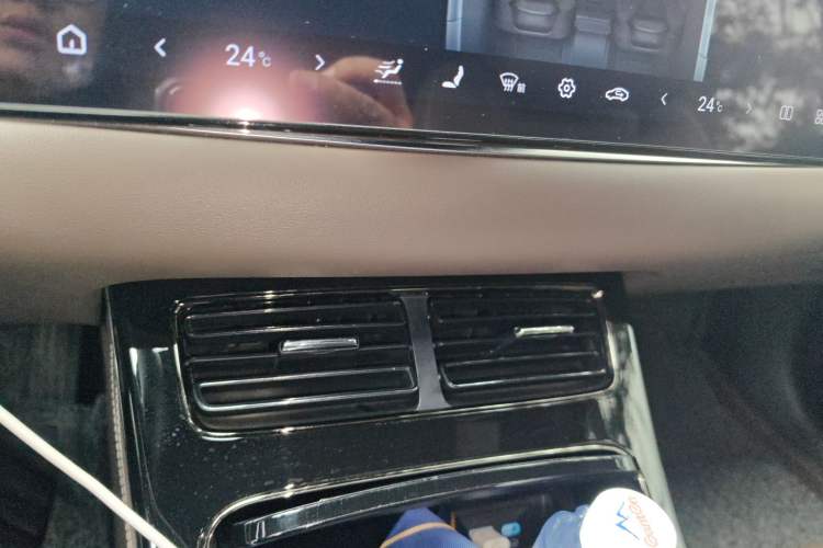 Used BYD Han 2024 EV Glory Edition 605KM Front-Wheel-Drive Premium Model
