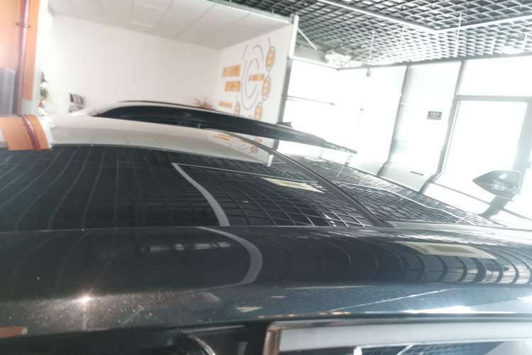 Used Toyota Venza 2023 2.5L Smart Electric Hybrid Dual-Drive Prestige Version Roof