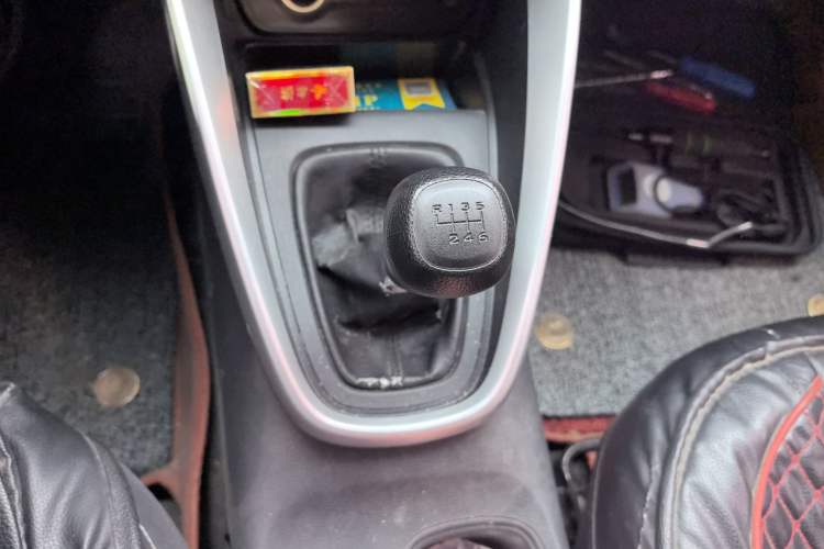 Used Baojun 510 2017 1.5L manual Comfort trim
