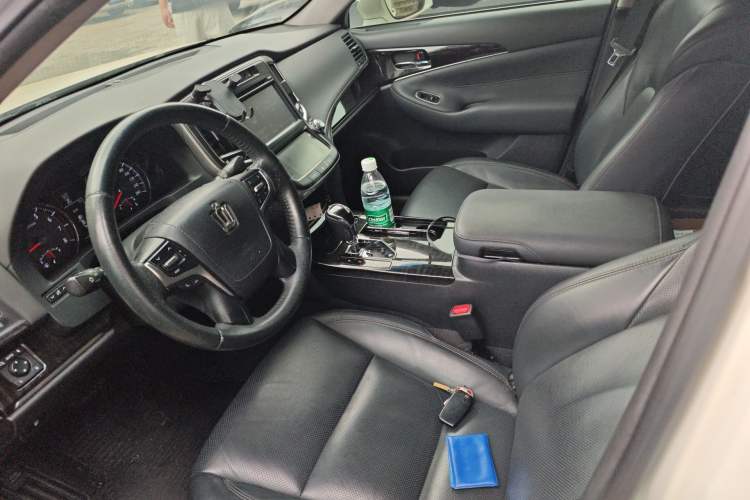 Used Toyota Crown 2015 2.0T Fashion Edition Left Front Seat