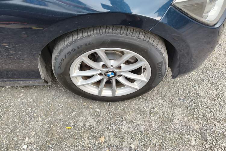 Used BMW 1 Series 2013 Facelifted 118i Leading Edition Right Front Wheel Hub