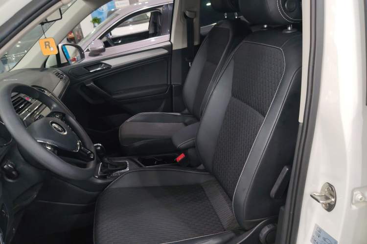 Used Volkswagen Tiguan L 2021 330TSI Automatic Two-Wheel Drive Comfort Edition
