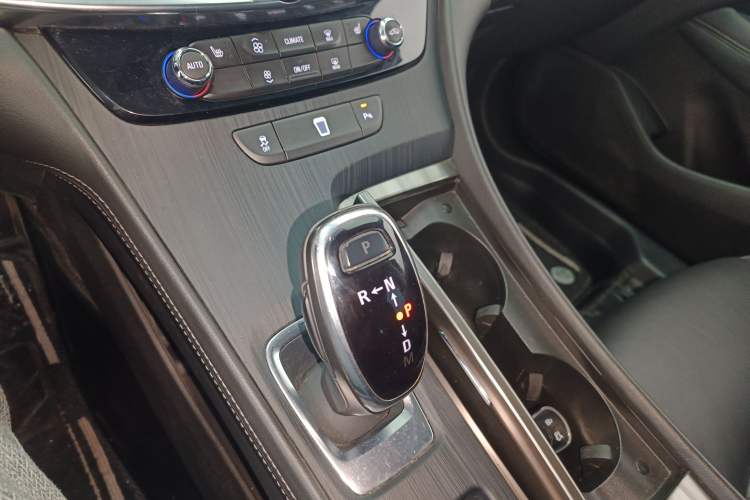 Used Buick LaCrosse 2022 552T Luxury Version