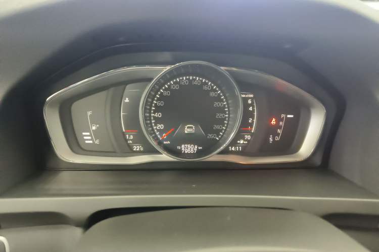 Used Volvo S60 2017 S60L T5 Zhiyue Edition
