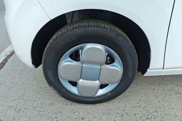 Used Geely Galaxy Panda 2024 Panda Mini 200km Endurance Bear