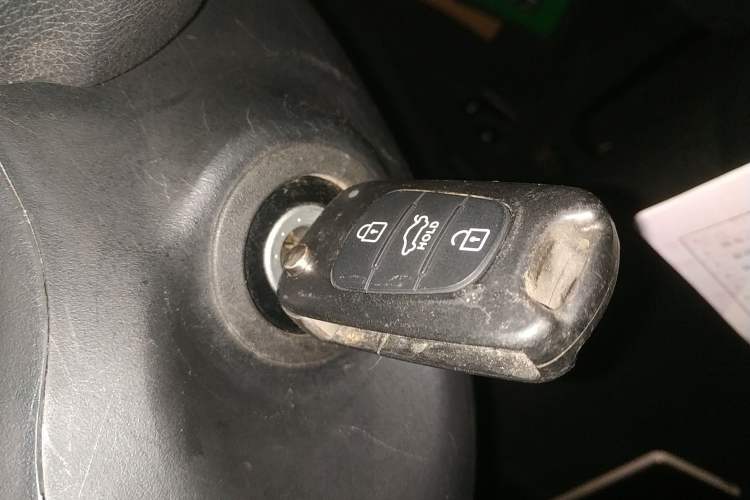 Used Kia K2 2015 Sedan 1.4L Automatic GLS