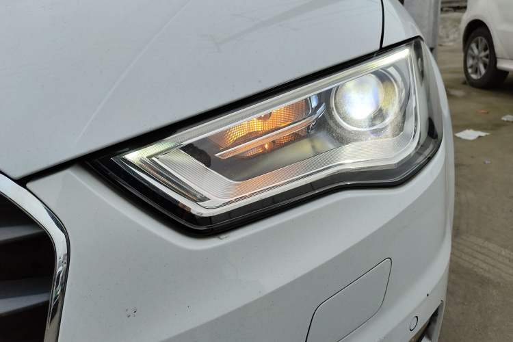 Used Audi A3 2015 Limousine 35 TFSI Millionth Anniversary Intelligent Leading Model