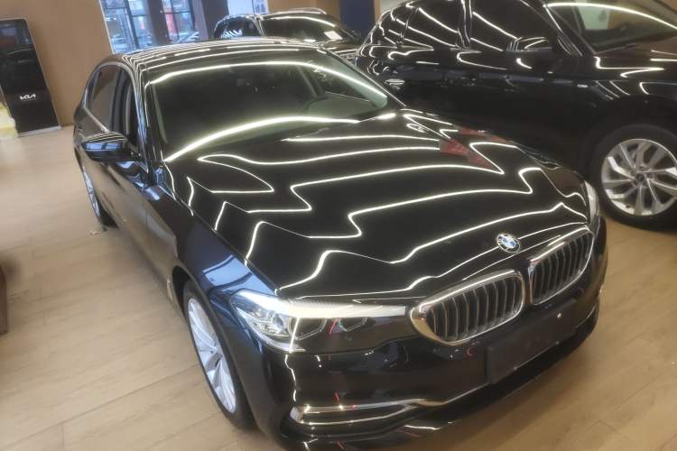 Used BMW 5 Series 2020 525Li Luxury Package