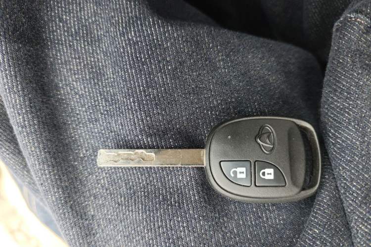 Used CHANGAN KAICHENG Ounuo S 2021 1.5L Ono S Smart Edition Single-Steaming Air-Conditioned Bus JL473QG Vehicle Key