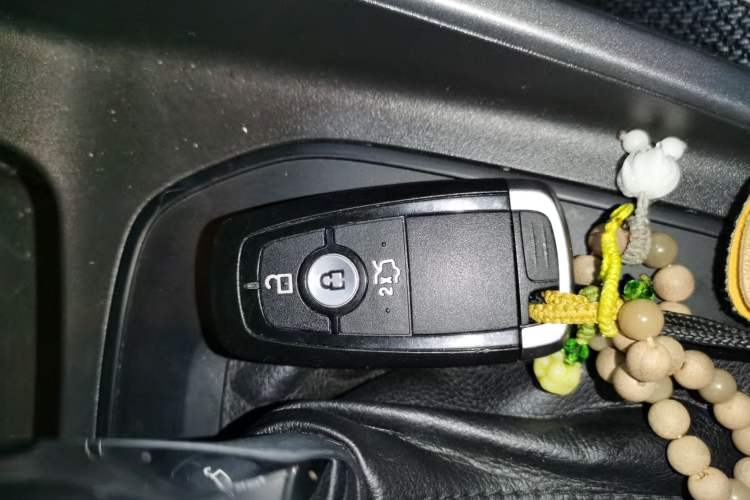 Used Ford Escort 2019 Revised Version 1.5L Automatic Enjoyment Type China VI Standard Vehicle Key