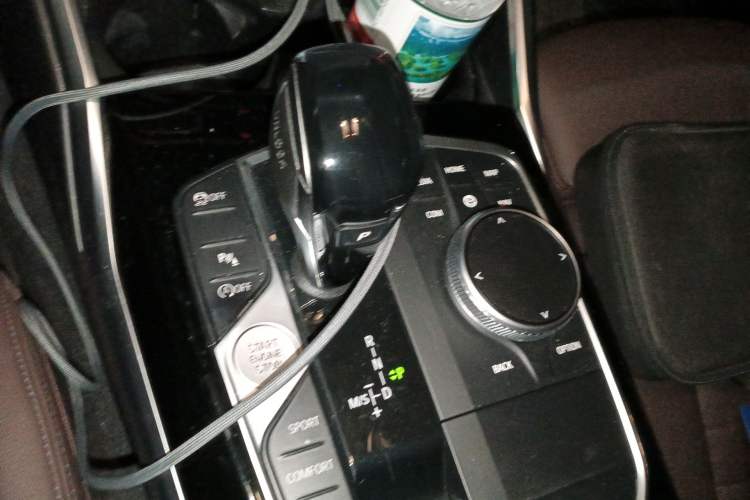 Used BMW 3 Series 2020 325Li First Edition Gear Lever