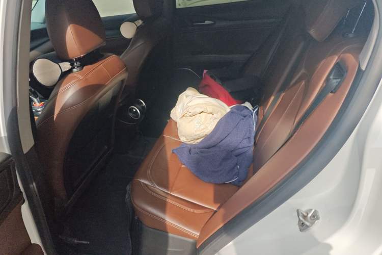 Used Alfa Romeo Stelvio 2017 2.0T 200HP Elite Edition
