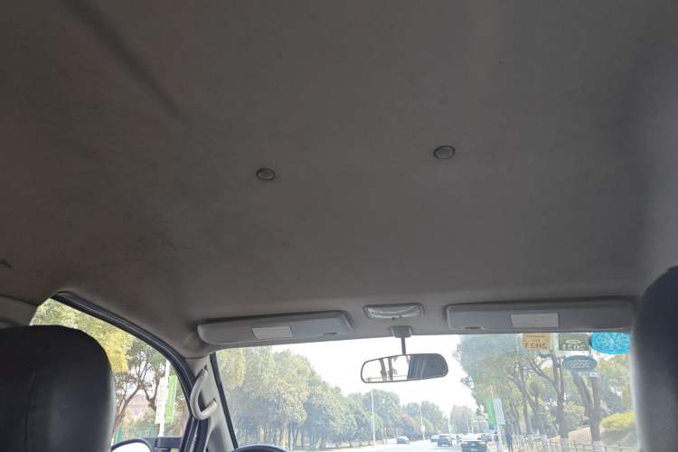 Used FORTHING Lingzhi 2015 M3 1.6L 7-Seater Comfort Model