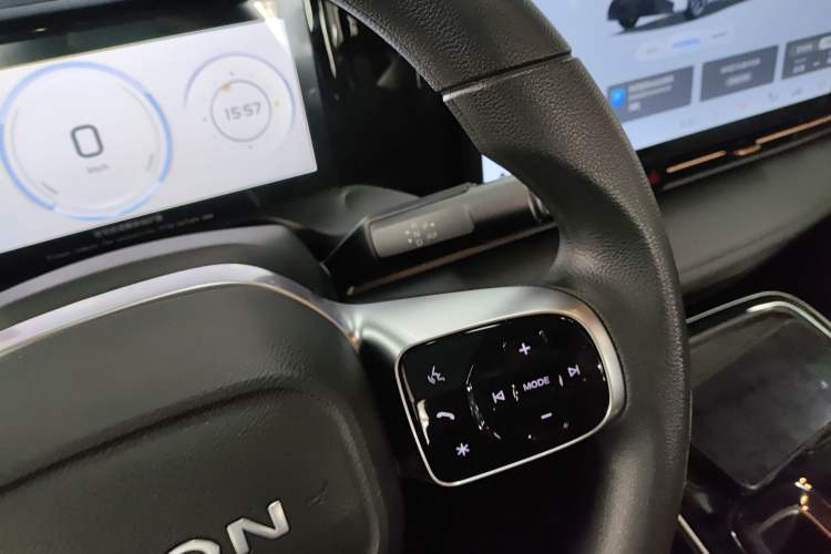 Used AION S Plus 2026 Model Luxury Edition Gear Lever