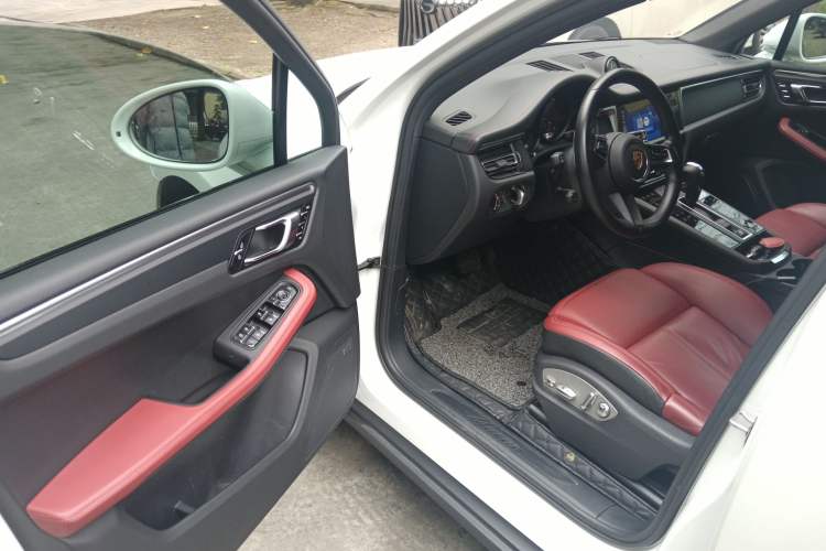 Used Porsche Macan 2022 Macan 2.0T