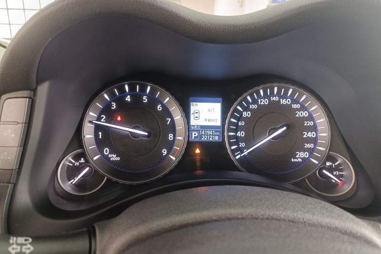 Used Infiniti Q70 2015 Q70L 2.5L Elite Edition Instrument Cluster