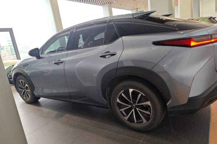 Used Lexus RZ 2023 450e All-Wheel Drive Luxury Edition