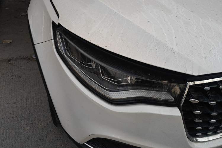 Used Zotye T700 2017 1.8T Dual-Clutch Prestige Model