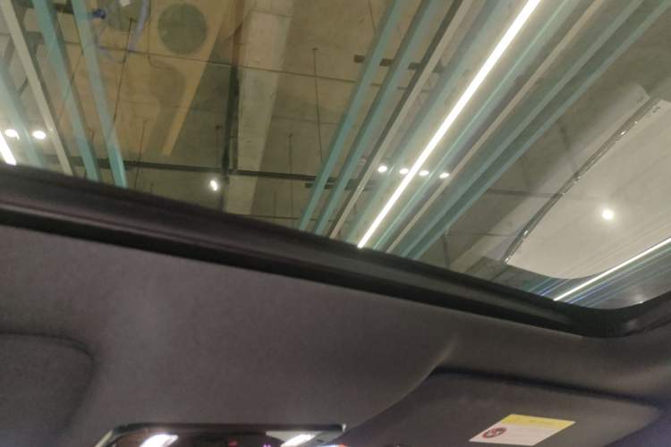 Used Li Auto Li Auto i8 2025 Model Standard Version