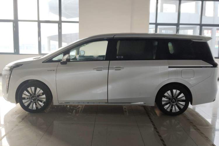 Used GAC Trumpchi E8 New Energy 2024 150km Dragon Roar Starry Night+
