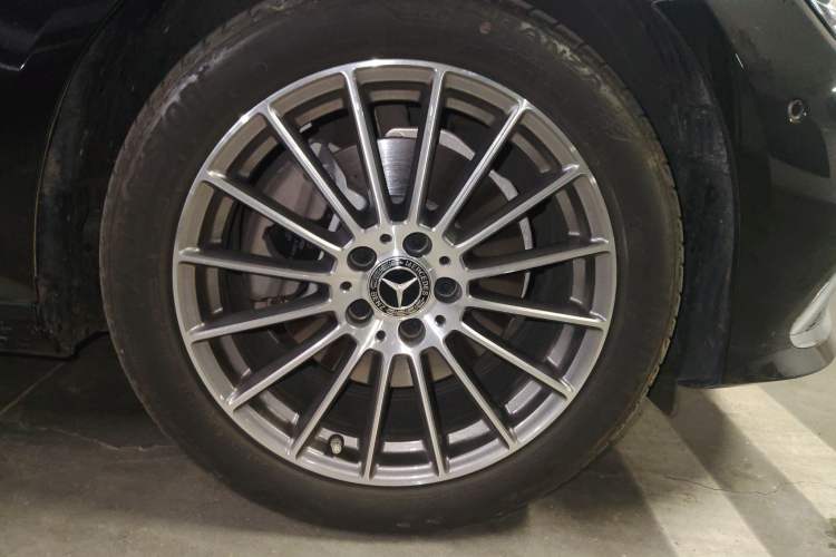 Used Mercedes-Benz E-Class 2023 Facelift E 260 L