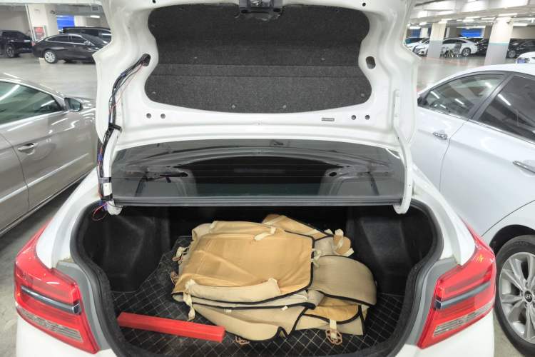 Used Toyota YARiS L  Zhi Xiang 2017 1.5E CVT Dynamic Edition
