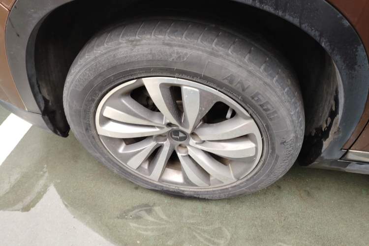 Used DS 6 2014 1.6T Elegant Version THP160